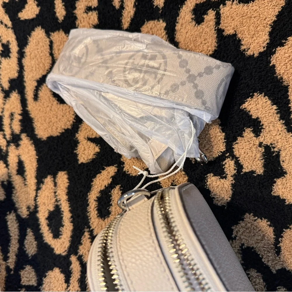 NWT Tory Burch Miller Mini Crossbody New Ivory - Picture 9 of 13